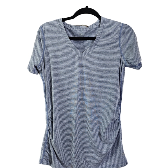 Maternity Top, GapFit - Picture 1 of 3